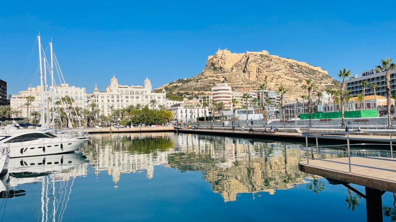 Alicante Postiguet Studios ภายนอก รูปภาพ