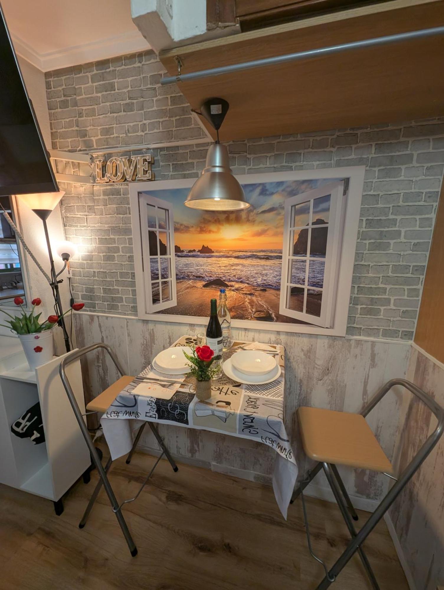 Alicante Postiguet Studios ภายนอก รูปภาพ